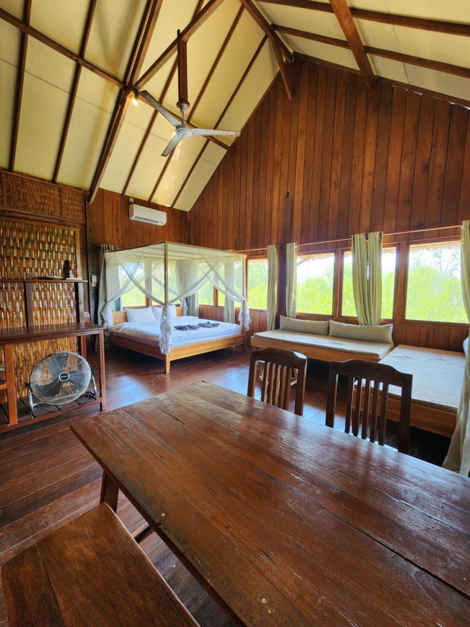 Basa-Basi Lodge Карімунджава Екстер'єр фото